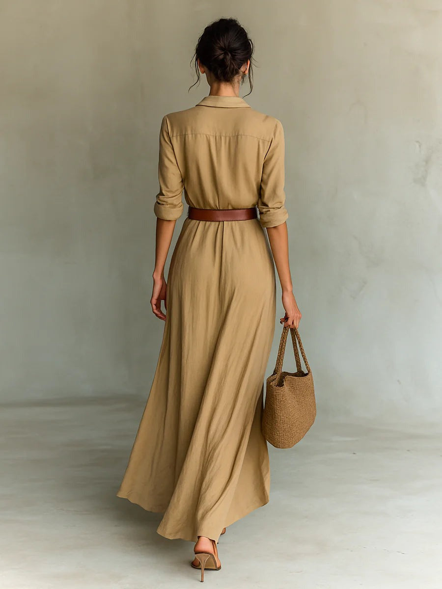 Langärmliges, tailliertes Maxikleid mit Revers