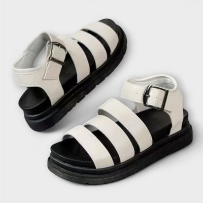 Aurora – Sandalen mit mehreren Riemen und Schnalle
