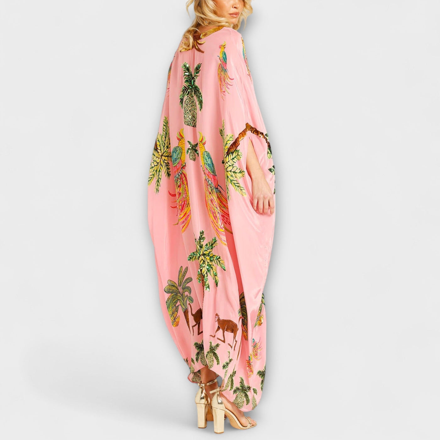 Aurora - Auffälliges Kleid mit schrägen Schultern und Kokosbaum-Print